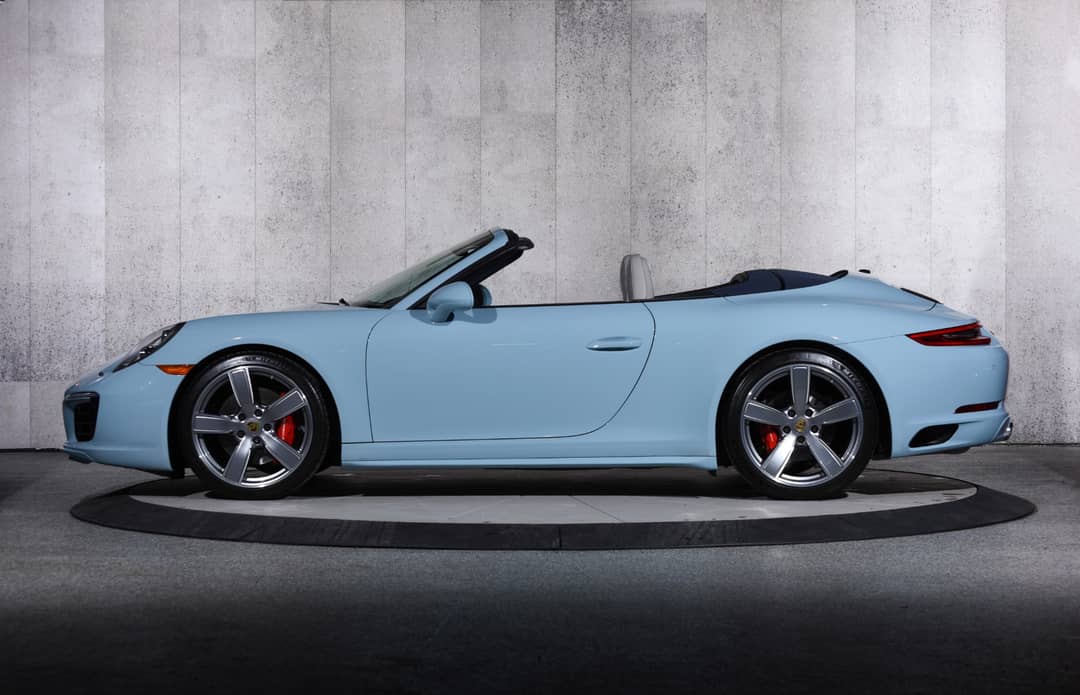 2017 Porsche 911 Carrera 4S — photo 11
