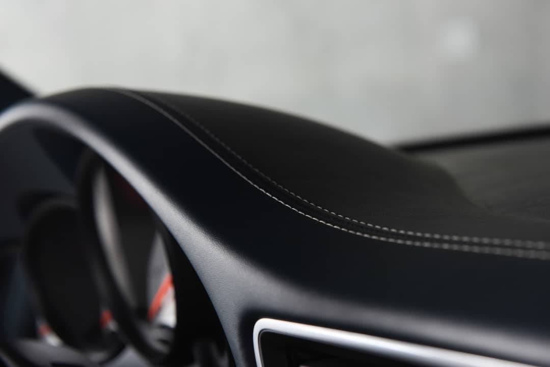 2017 Porsche 911 Carrera 4S — photo 23