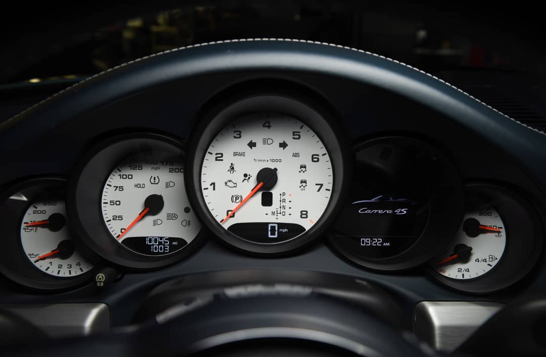 2017 Porsche 911 Carrera 4S — photo 24