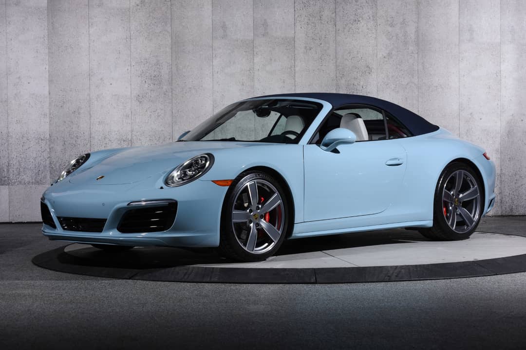 2017 Porsche 911 Carrera 4S — photo 34