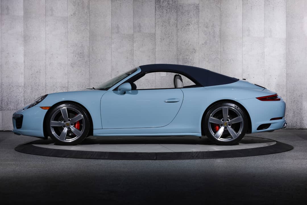 2017 Porsche 911 Carrera 4S — photo 36