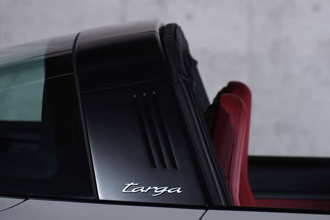 2022 Porsche 911 Targa 4S — photo 12