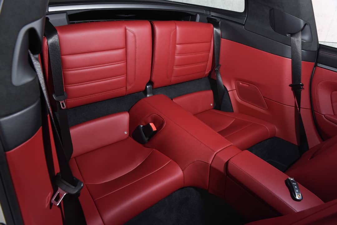 2022 Porsche 911 Targa 4S — photo 27