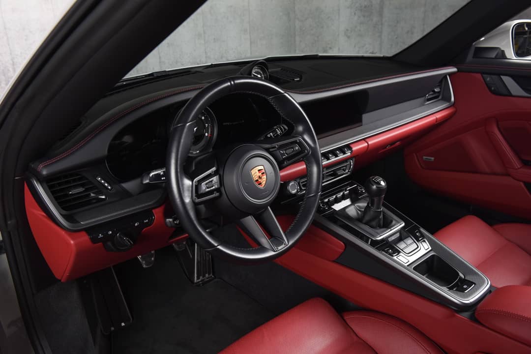 2022 Porsche 911 Targa 4S — photo 4