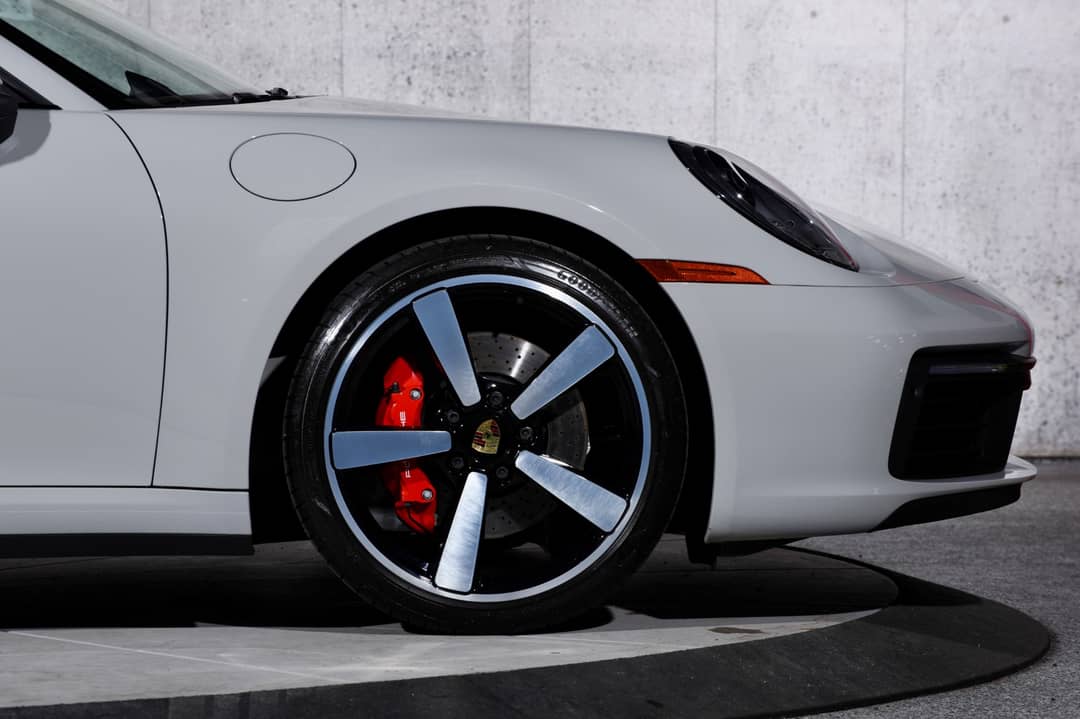 2022 Porsche 911 Targa 4S — photo 30