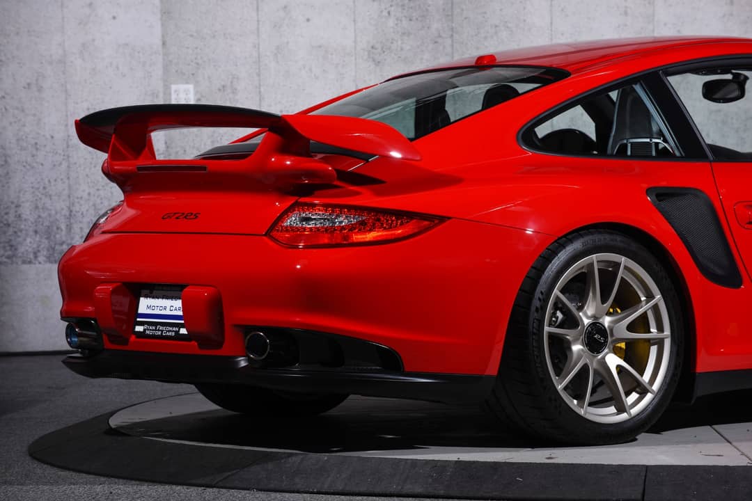 2011 Porsche 911 GT2 RS — photo 13