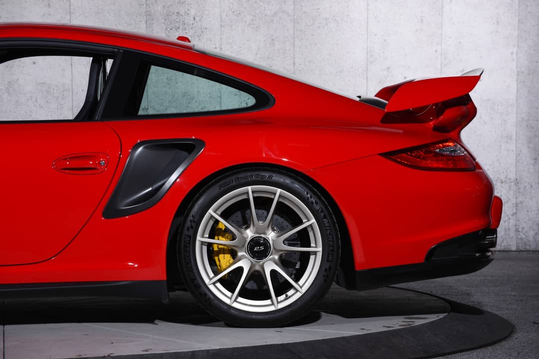 2011 Porsche 911 GT2 RS — photo 23