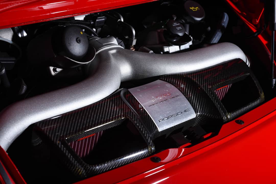 2011 Porsche 911 GT2 RS — photo 48