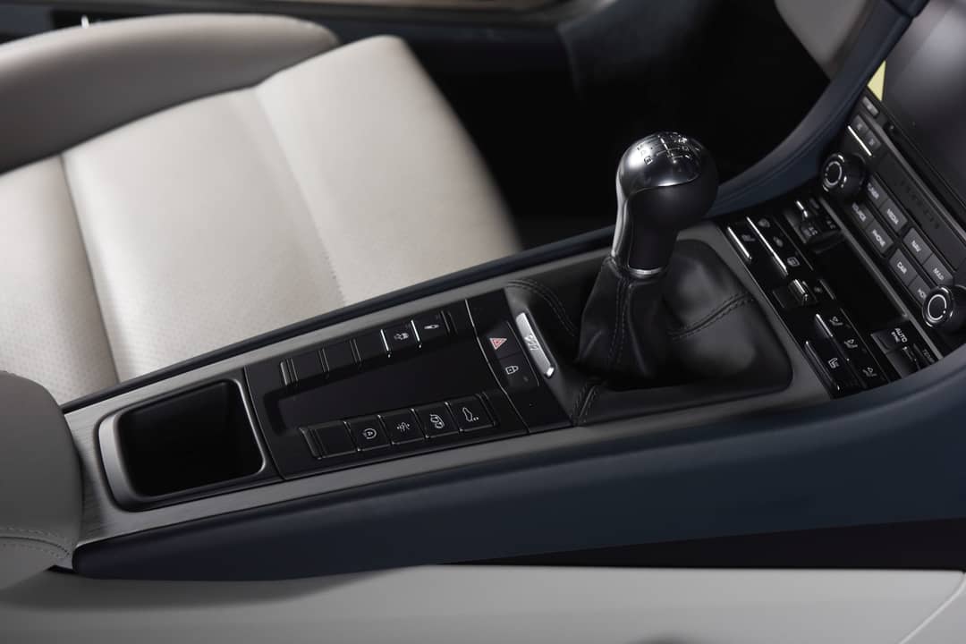 2019 Porsche 911 Carrera GTS — photo 17