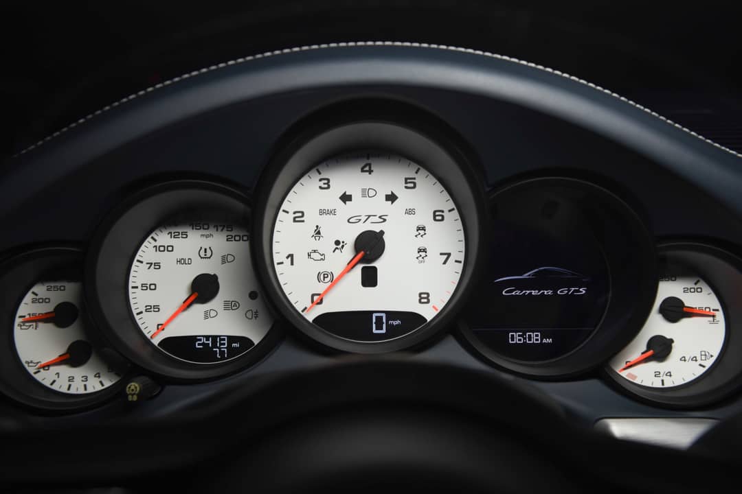 2019 Porsche 911 Carrera GTS — photo 19