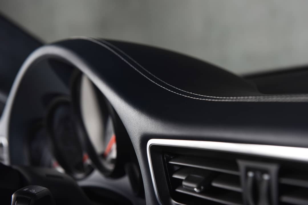 2019 Porsche 911 Carrera GTS — photo 25