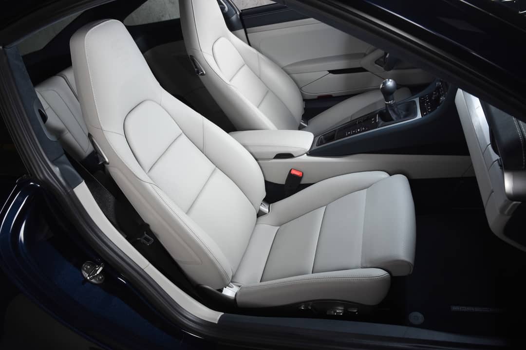 2019 Porsche 911 Carrera GTS — photo 5