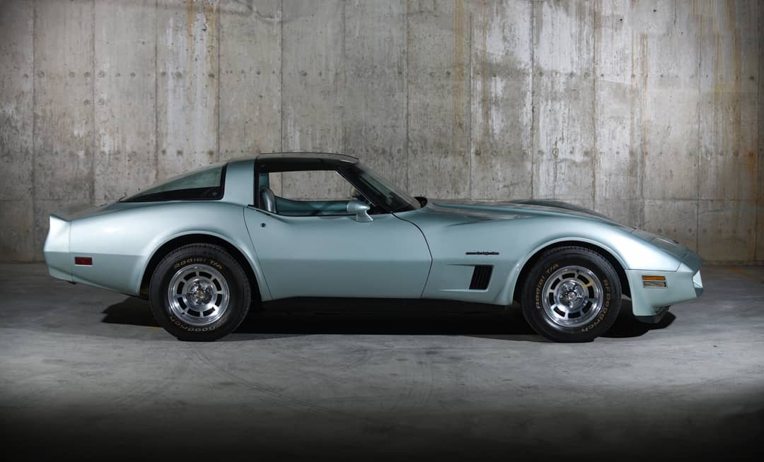 1982 Chevrolet Corvette — photo 16