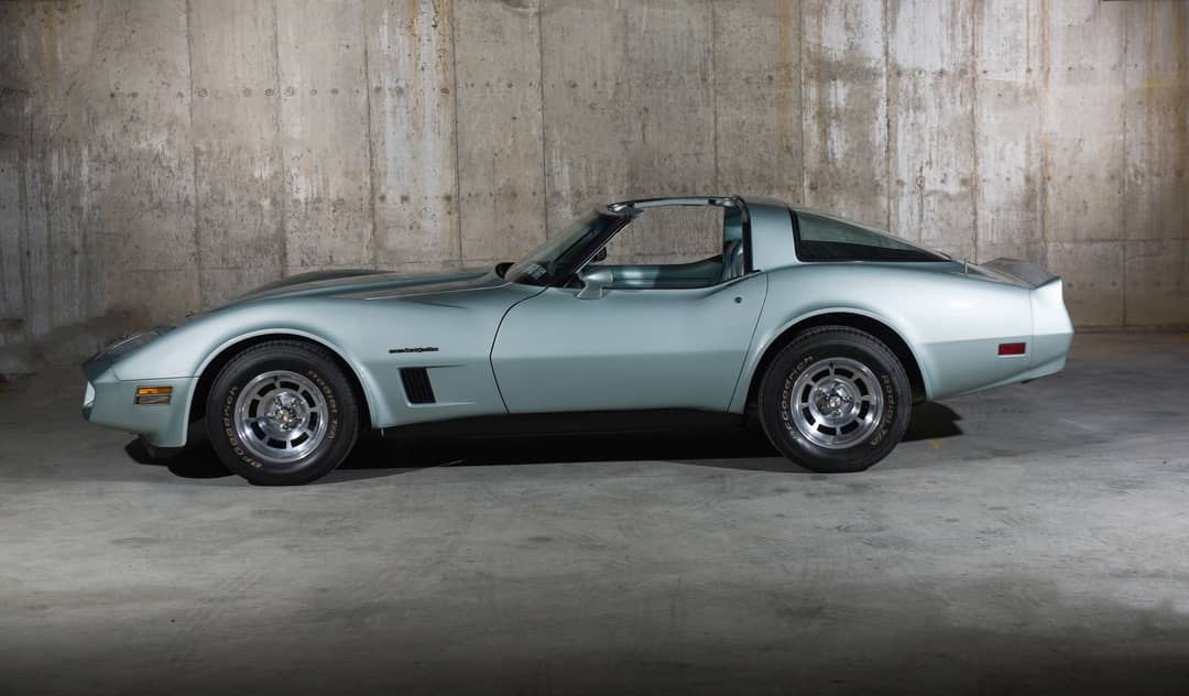 1982 Chevrolet Corvette — photo 23