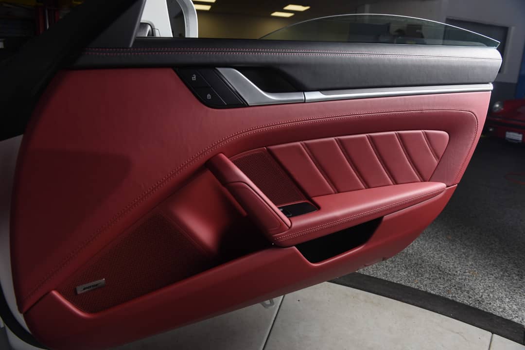 2024 Porsche 911 Targa 4 GTS — photo 16