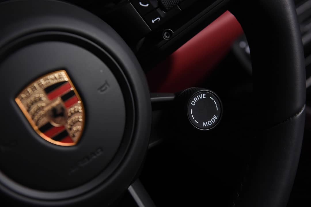 2024 Porsche 911 Targa 4 GTS — photo 19