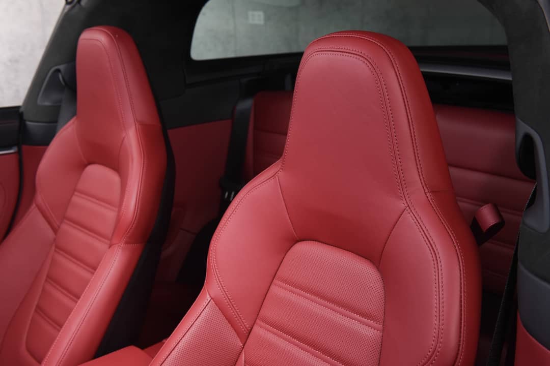 2024 Porsche 911 Targa 4 GTS — photo 21