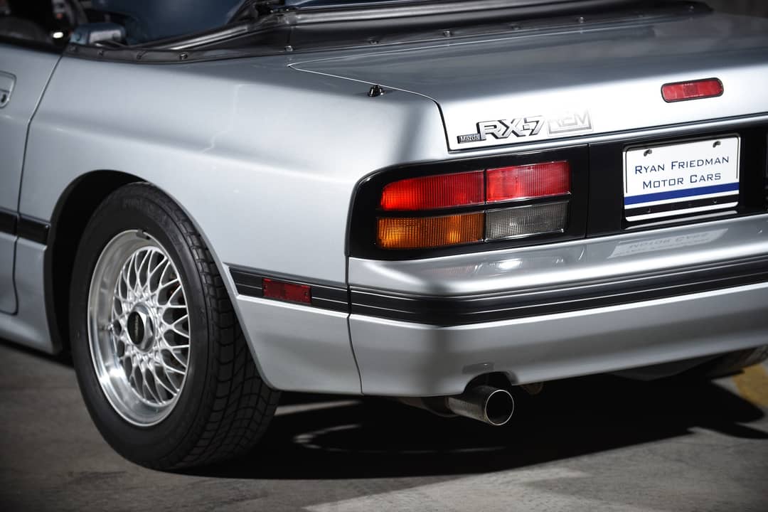 1988 Mazda RX-7 — photo 18