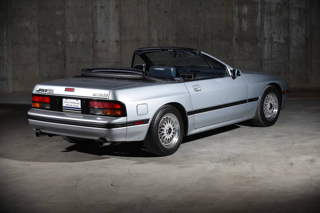 1988 Mazda RX-7 — photo 29