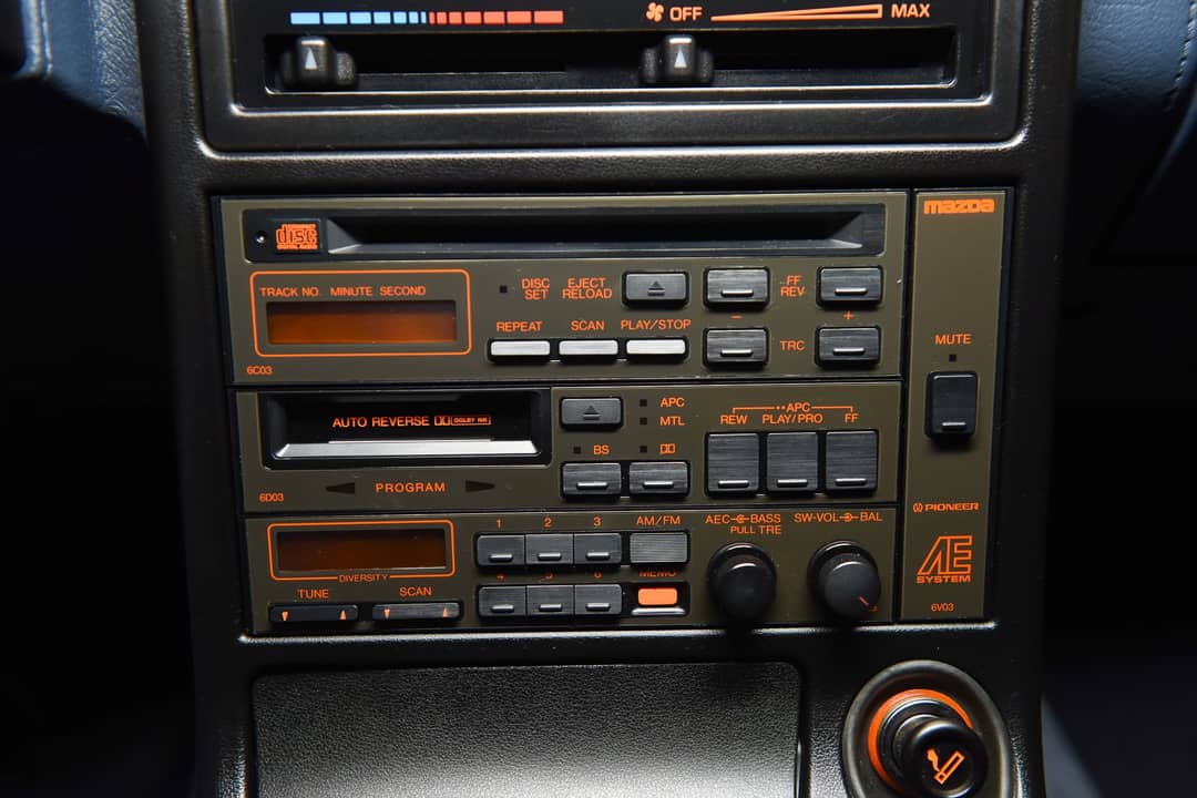 1988 Mazda RX-7 — photo 34