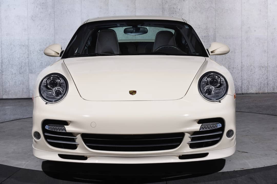 2012 Porsche 911 Turbo S — photo 11