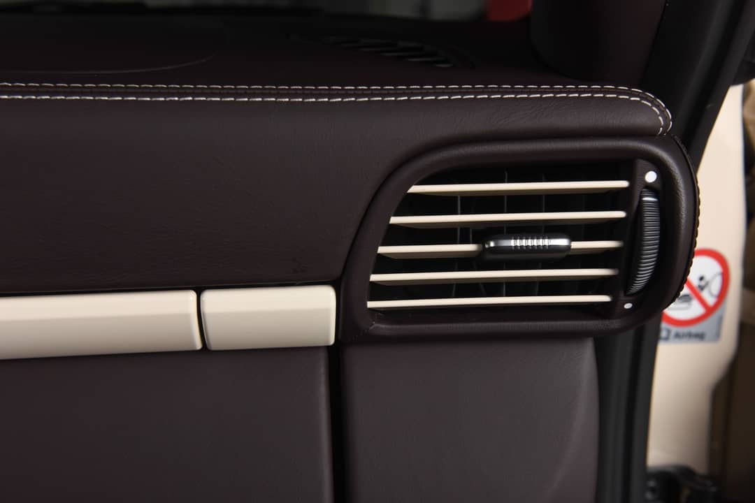 2012 Porsche 911 Turbo S — photo 23