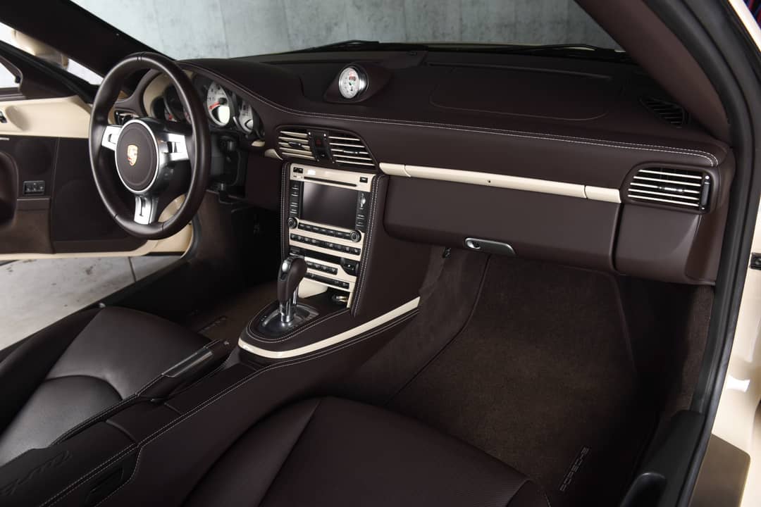 2012 Porsche 911 Turbo S — photo 4