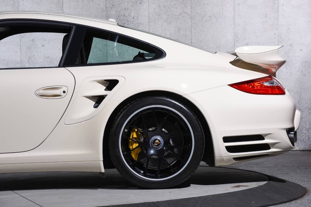 2012 Porsche 911 Turbo S — photo 39
