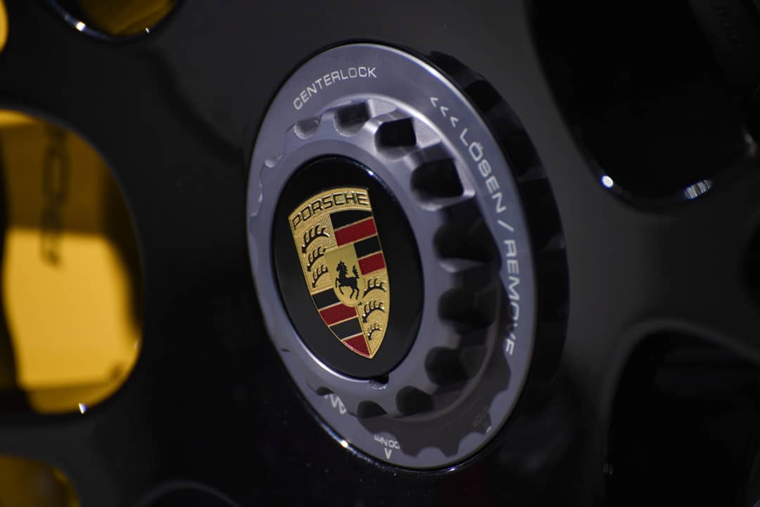 2012 Porsche 911 Turbo S — photo 40