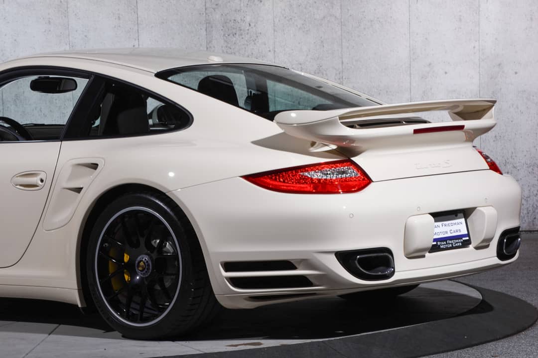 2012 Porsche 911 Turbo S — photo 41