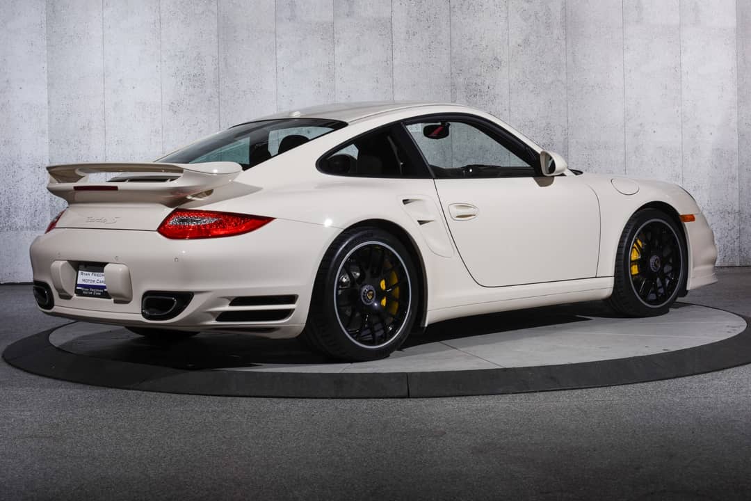 2012 Porsche 911 Turbo S — photo 10