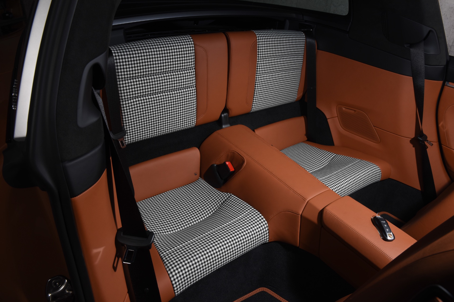 2024 Porsche 911 Targa 4S — photo 21