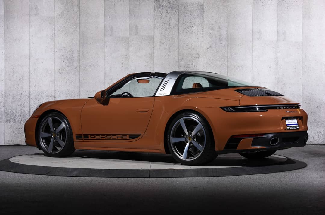 2024 Porsche 911 Targa 4S — photo 9