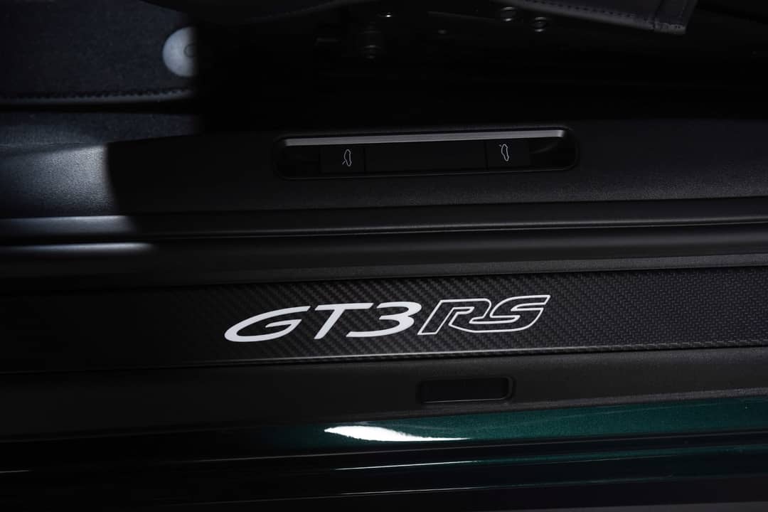 2024 Porsche 911 GT3 RS — photo 27