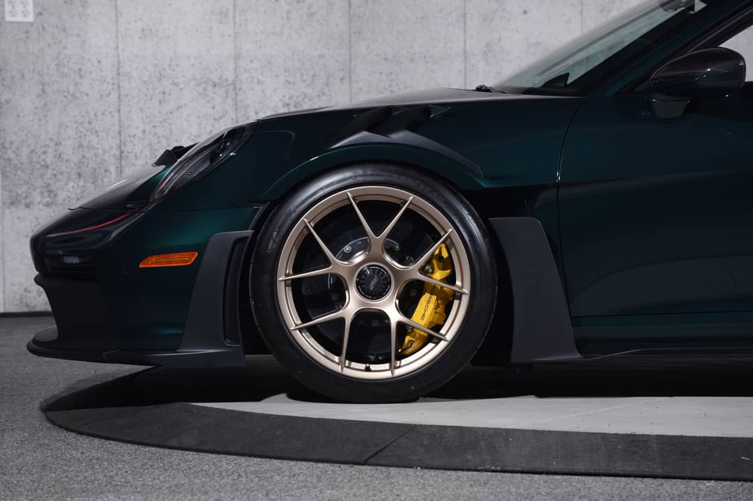 2024 Porsche 911 GT3 RS — photo 32