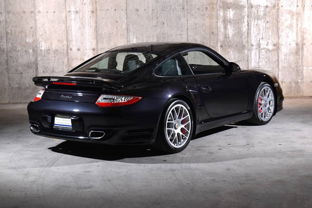 2012 Porsche 911 Turbo — photo 18