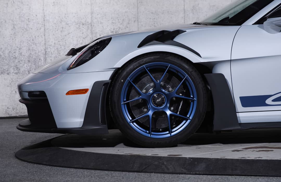 2025 Porsche 911 GT3 RS — photo 12