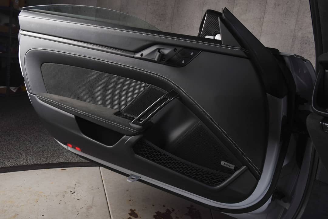 2025 Porsche 911 GT3 RS — photo 34