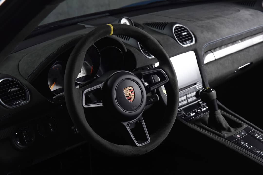 2023 Porsche 718 Cayman GT4 RS — photo 19