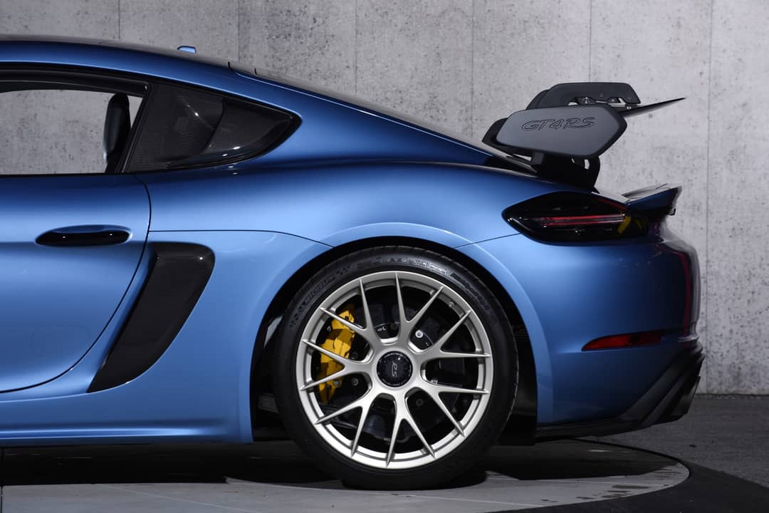2023 Porsche 718 Cayman GT4 RS — photo 44