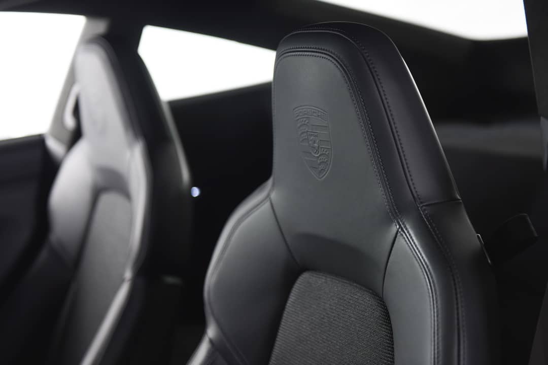 2022 Porsche 911 GT3 Touring — photo 14