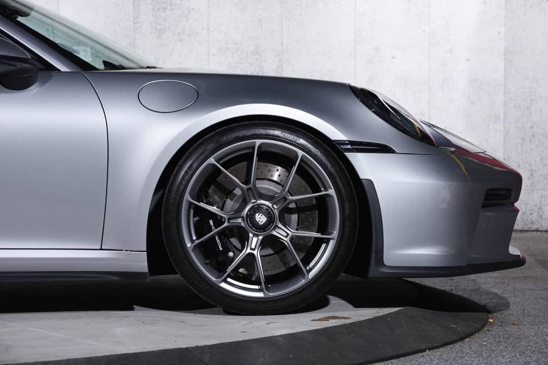 2022 Porsche 911 GT3 Touring — photo 26