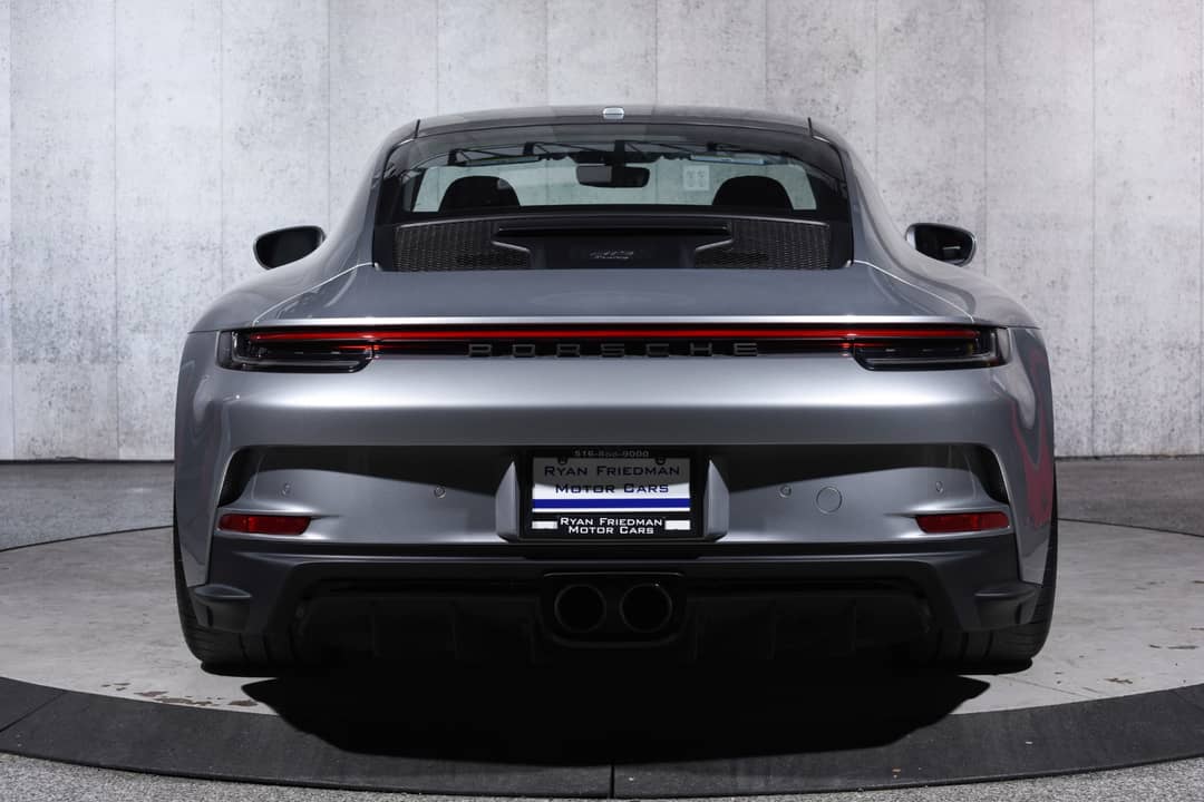 2022 Porsche 911 GT3 Touring — photo 10