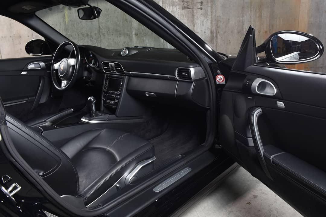2009 Porsche 911 Carrera 4S — photo 25