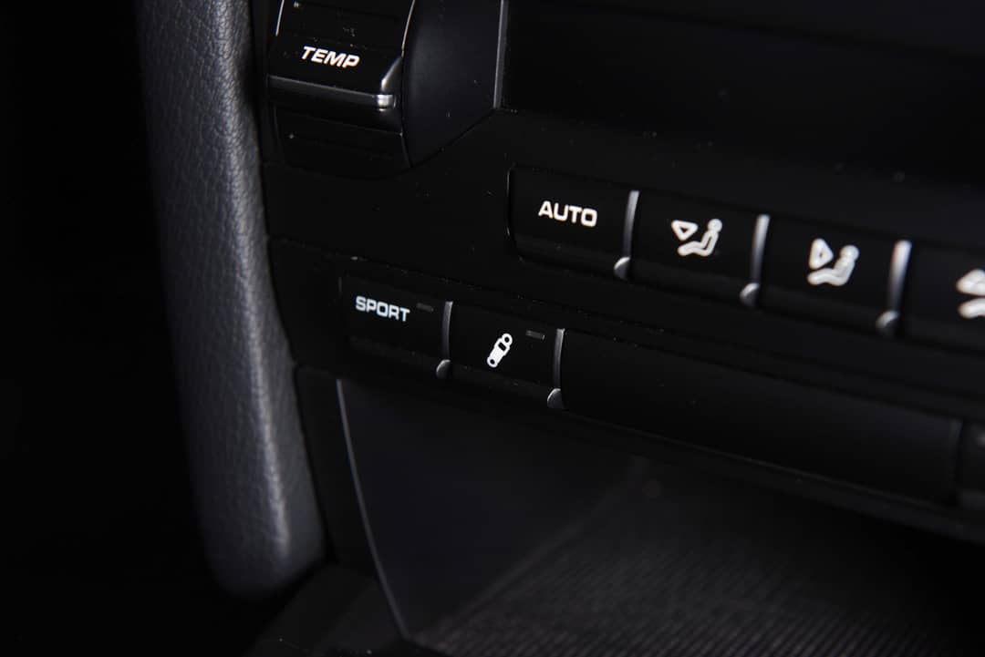 2009 Porsche 911 Carrera 4S — photo 39