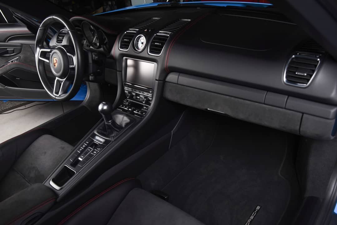 2016 Porsche Boxster Spyder — photo 14