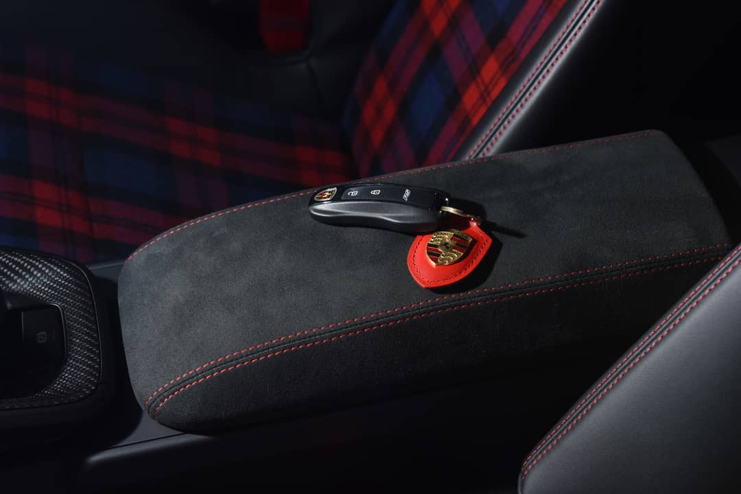 2024 Porsche 911 GT3 RS — photo 17
