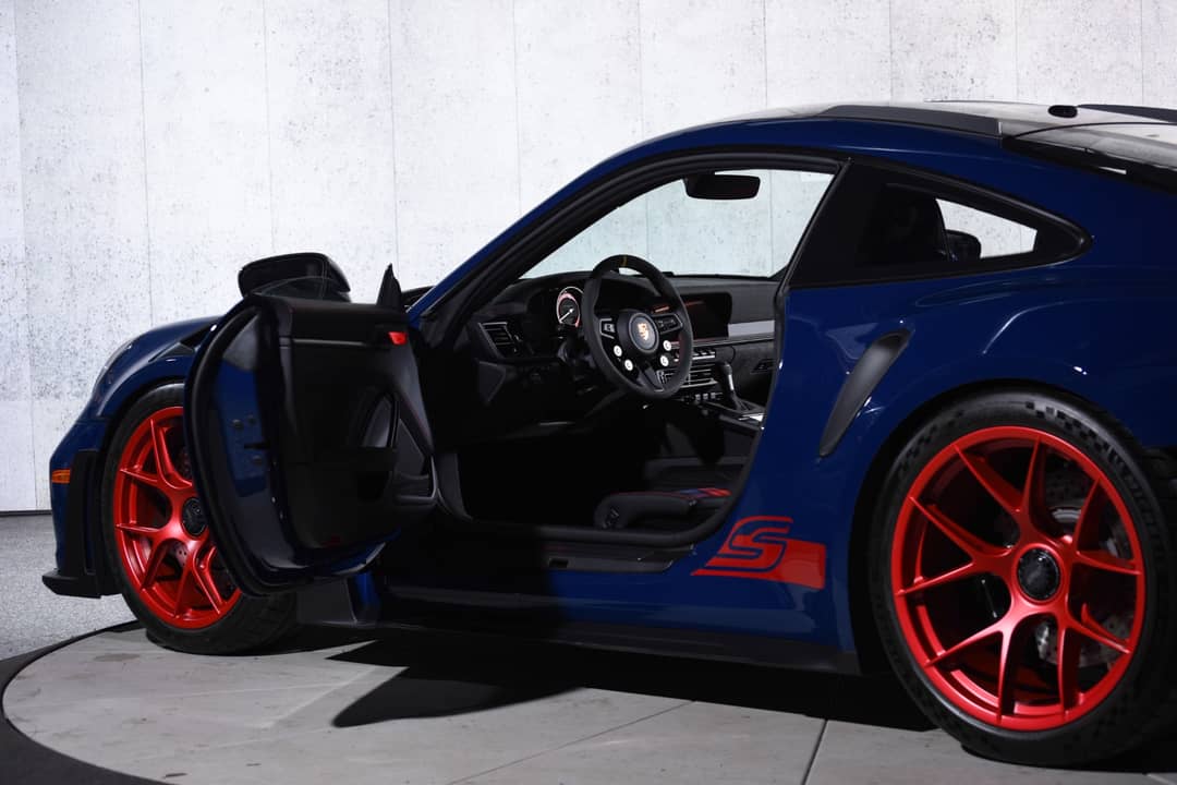 2024 Porsche 911 GT3 RS — photo 10