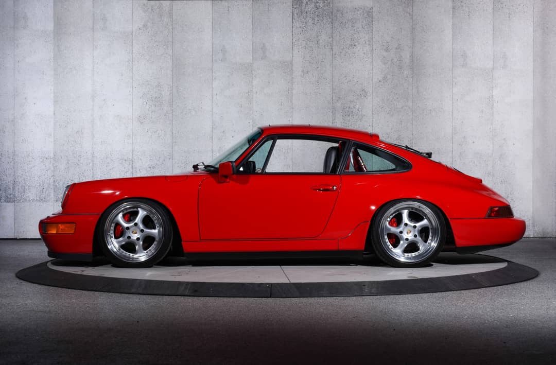 1990 Porsche 911 Carrera 4 — photo 11
