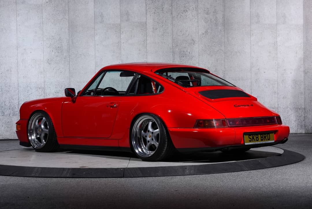 1990 Porsche 911 Carrera 4 — photo 8